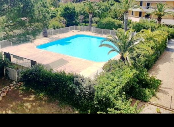 Appartement Loulou à Fréjus Extérieur photo